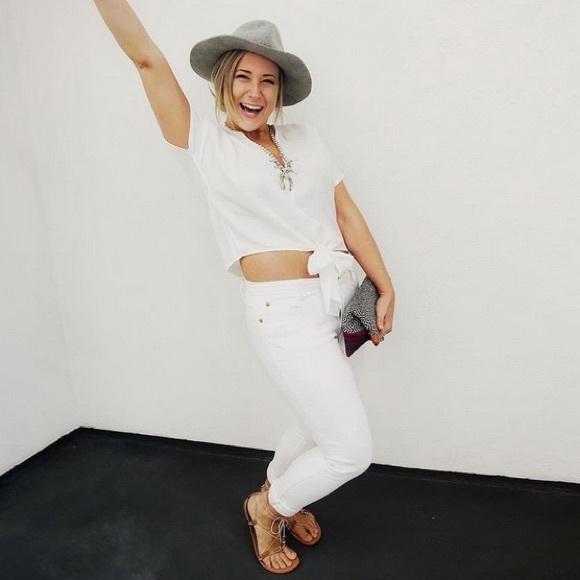 Part-time creative in full-time frumpies. - Picture 2 of 2